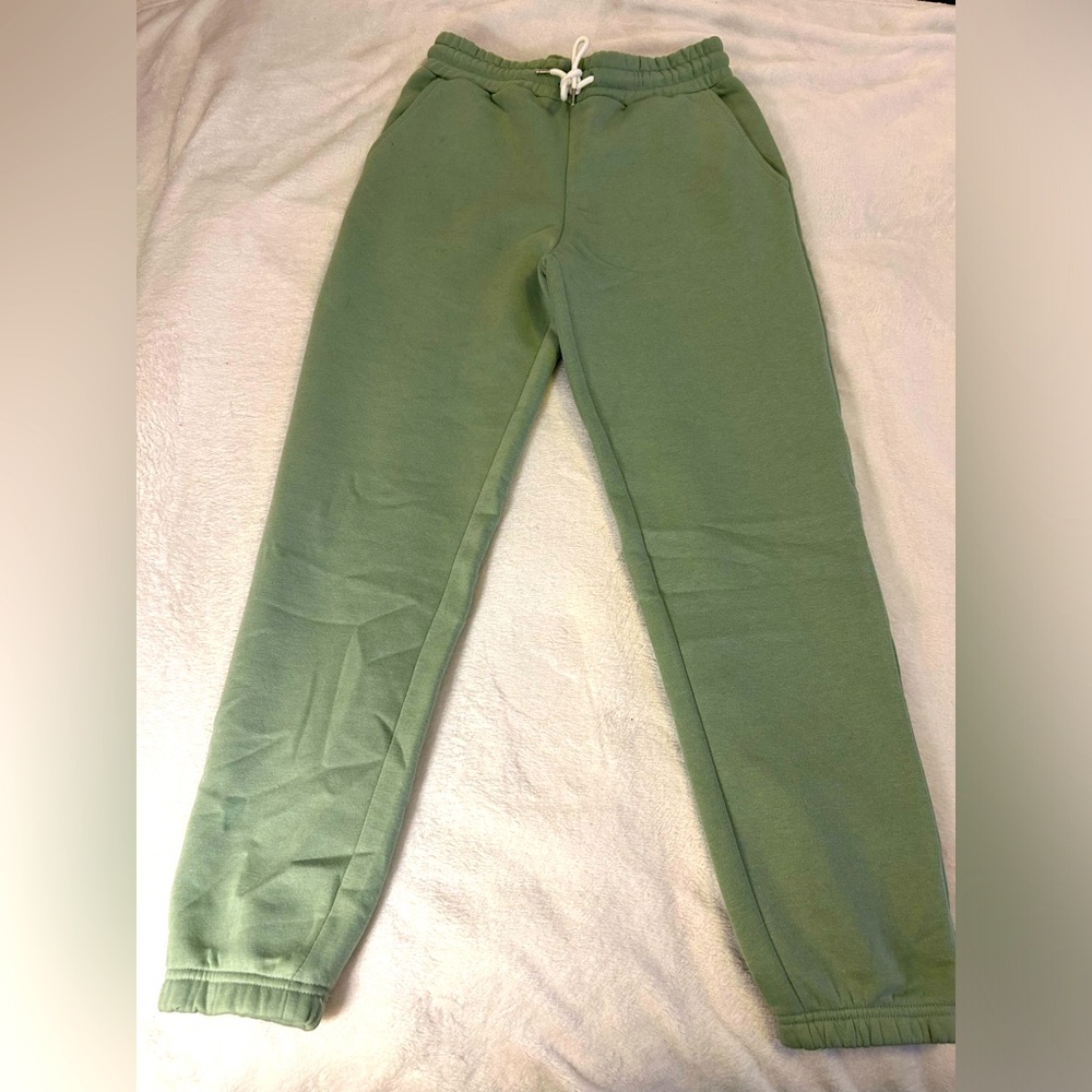 Forever 21 light olive green sweatpants.